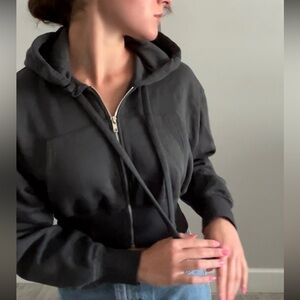 Cropped hoodie